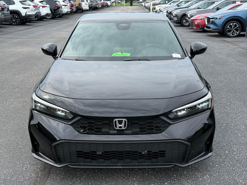 Honda Civic Hatchback Vehicle Image 09