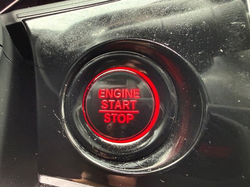 Honda Civic Hatchback Vehicle Image 15
