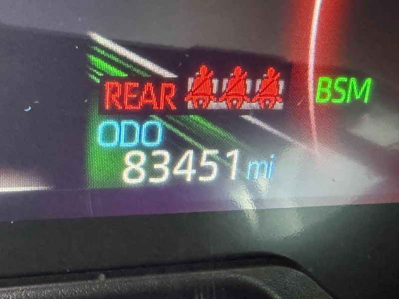 Toyota RAV4 Vehicle Image 26