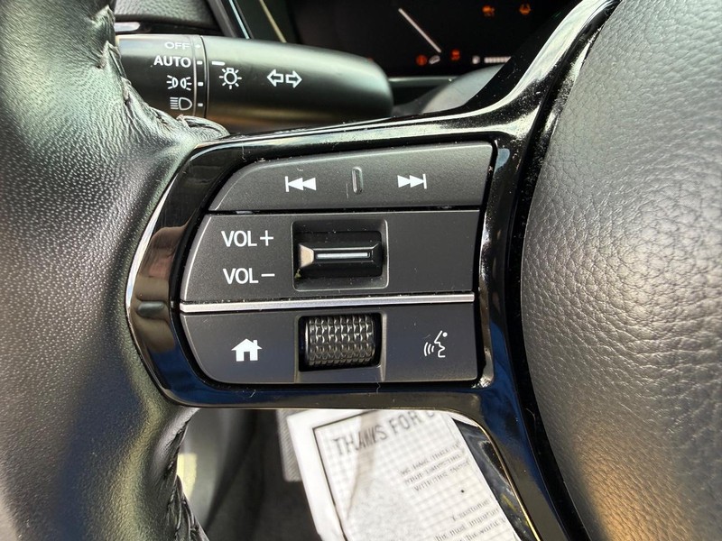 Honda CR-V Vehicle Image 15