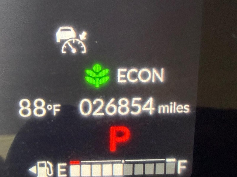 Honda CR-V Vehicle Image 26
