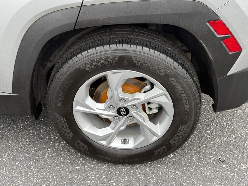 Hyundai Tucson Vehicle Image 06