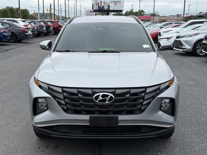 Hyundai Tucson Vehicle Image 10