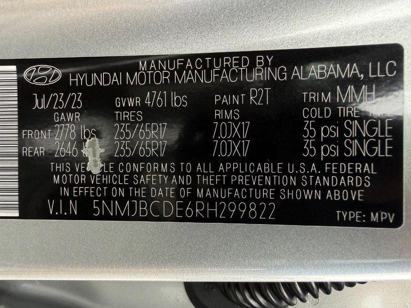 Hyundai Tucson Vehicle Image 26