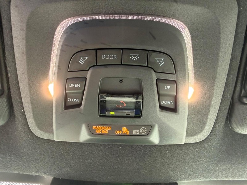 Toyota Corolla Vehicle Image 21