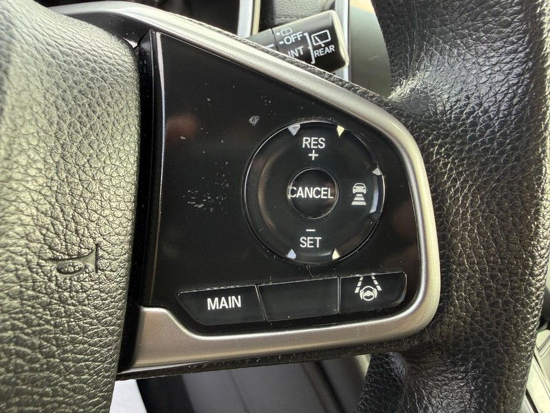 Honda CR-V Vehicle Image 15