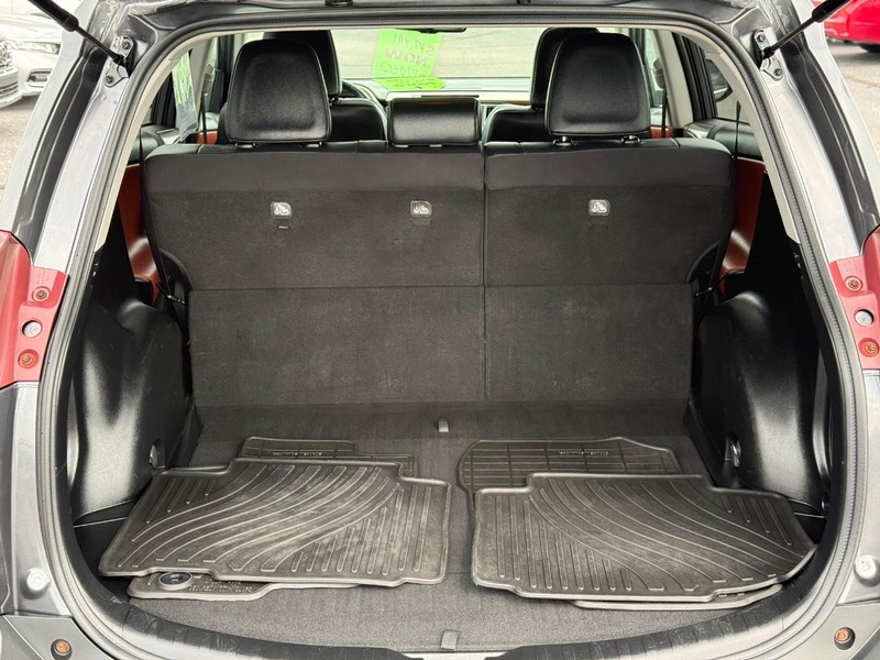 Toyota RAV4 Vehicle Image 07