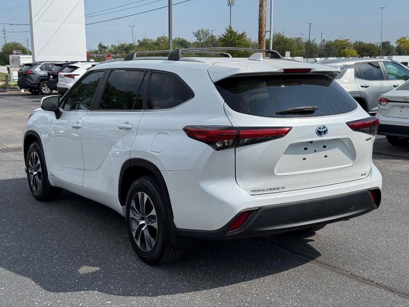 Toyota Highlander Vehicle Image 05