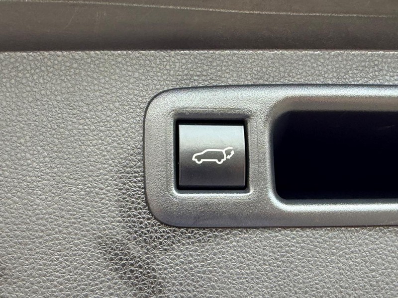Toyota Highlander Vehicle Image 08