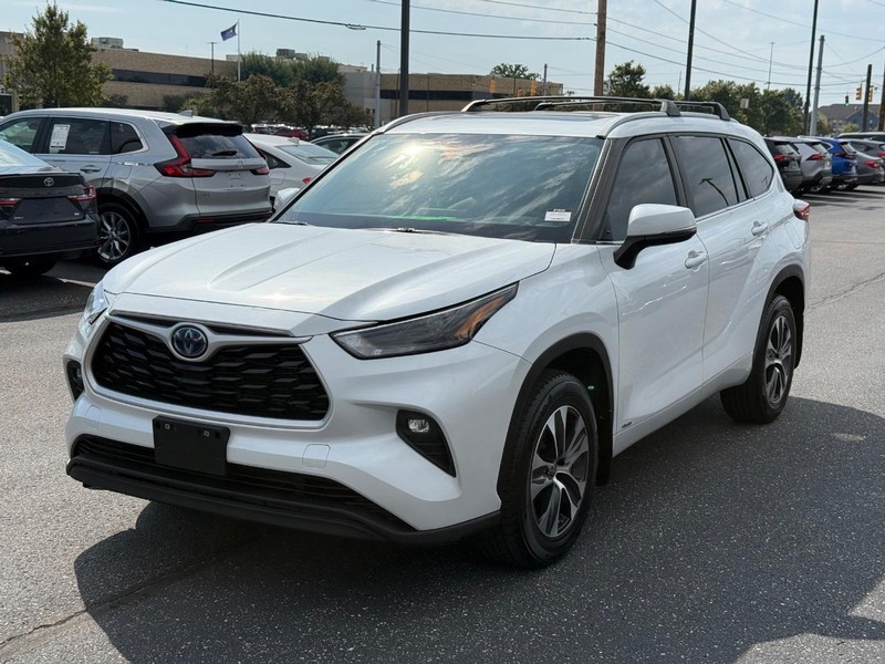 Toyota Highlander Vehicle Image 09