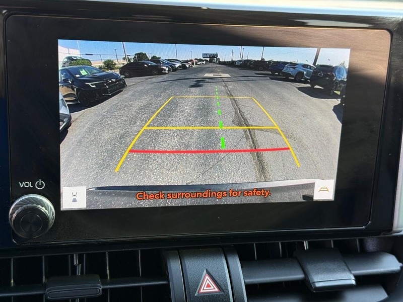 Toyota RAV4 Vehicle Image 17
