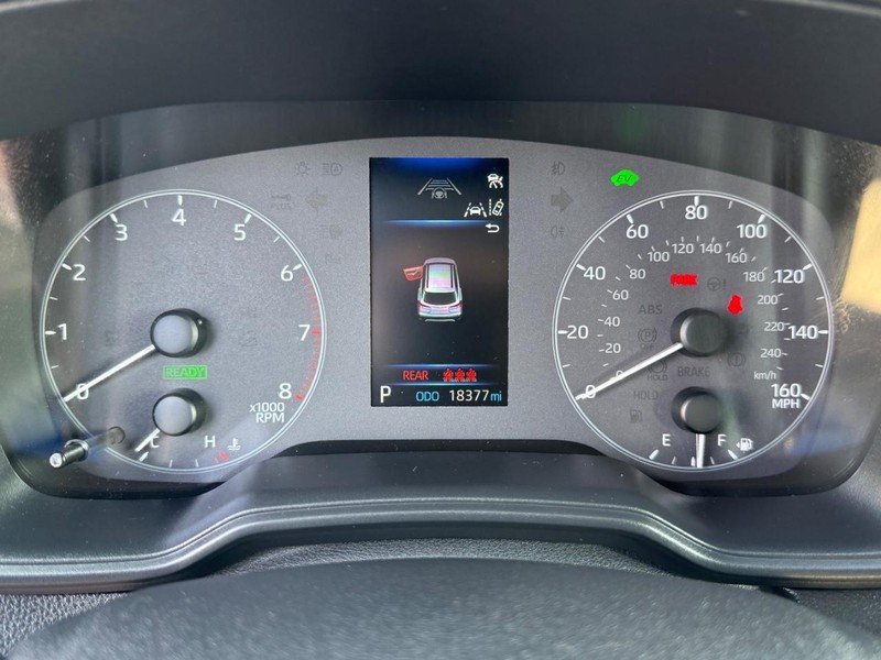 Toyota Corolla Cross Vehicle Image 20