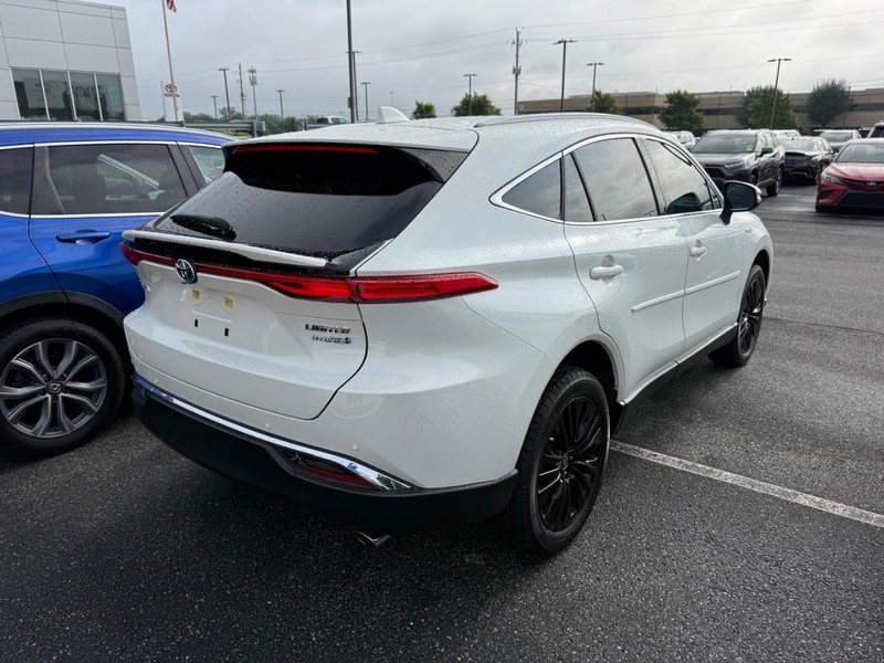 Toyota Venza Vehicle Image 04
