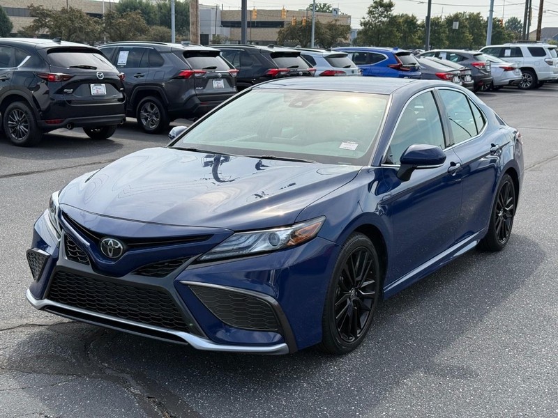 Toyota Camry Vehicle Image 08
