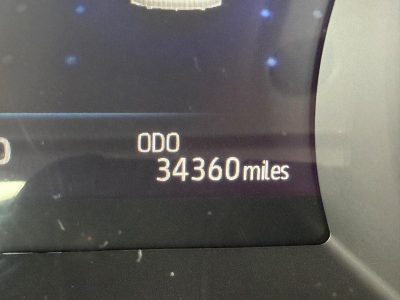 Toyota Camry Vehicle Image 22
