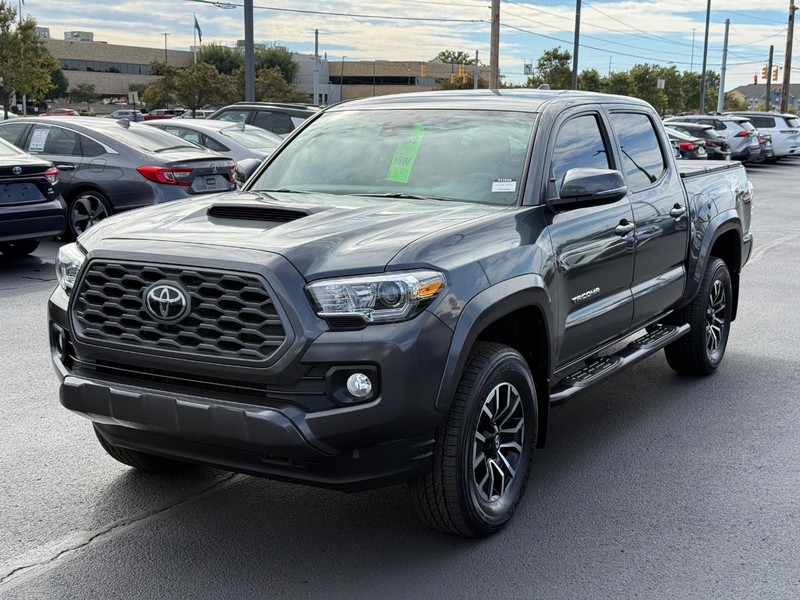 Toyota Tacoma 4WD Vehicle Image 08