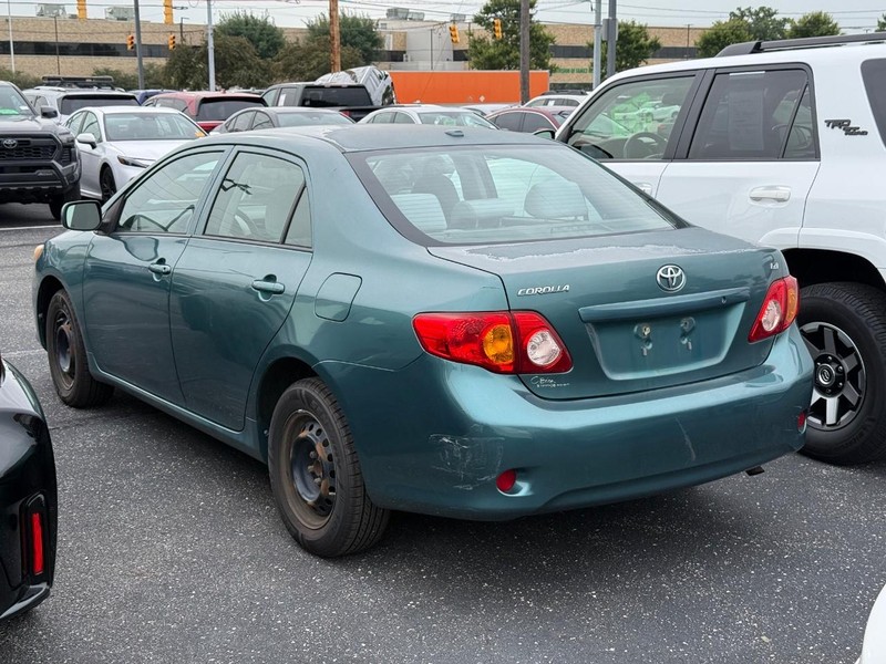 Toyota Corolla Vehicle Image 03