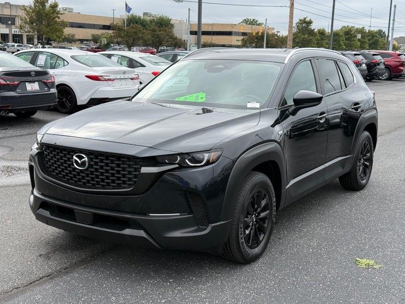 Mazda CX-50 Hybrid Vehicle Image 09