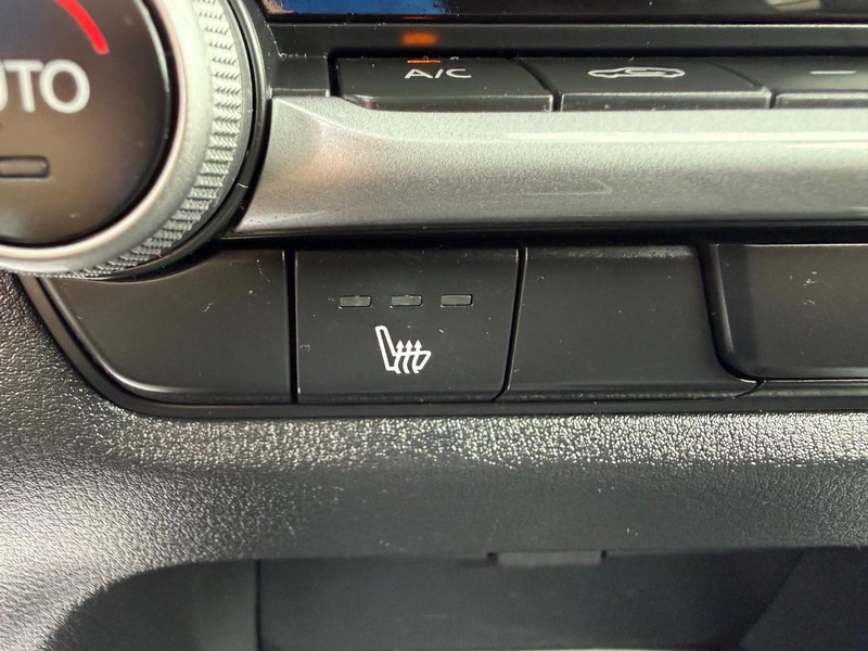 Mazda CX-50 Hybrid Vehicle Image 17