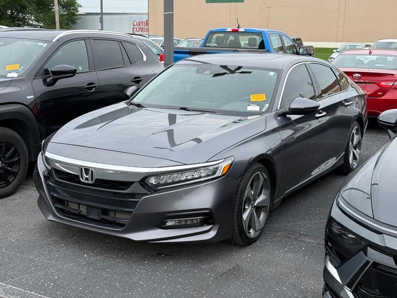 Honda Accord Sedan Vehicle Image 02