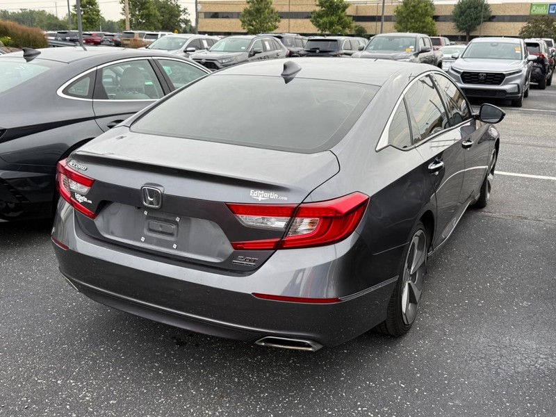 Honda Accord Sedan Vehicle Image 04