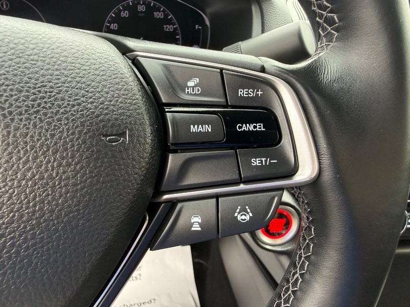 Honda Accord Sedan Vehicle Image 15