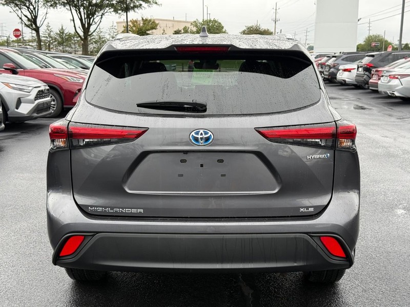 Toyota Highlander Vehicle Image 04