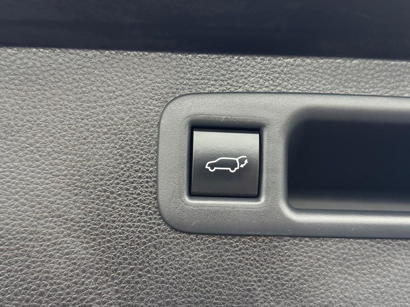 Toyota Highlander Vehicle Image 08