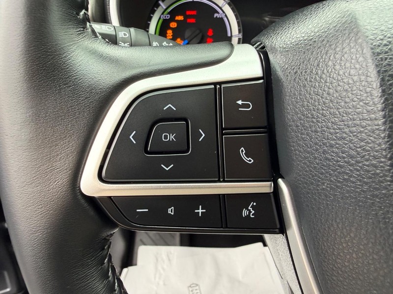 Toyota Highlander Vehicle Image 16