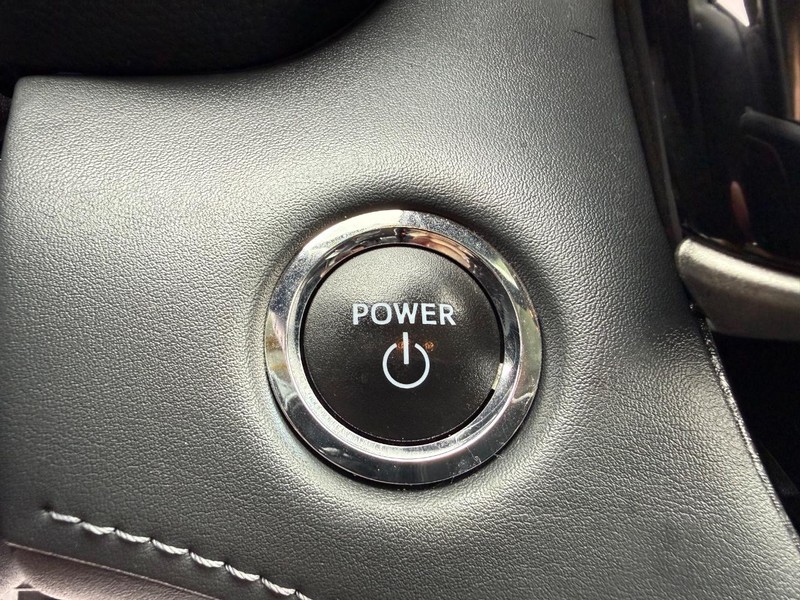 Toyota Highlander Vehicle Image 18