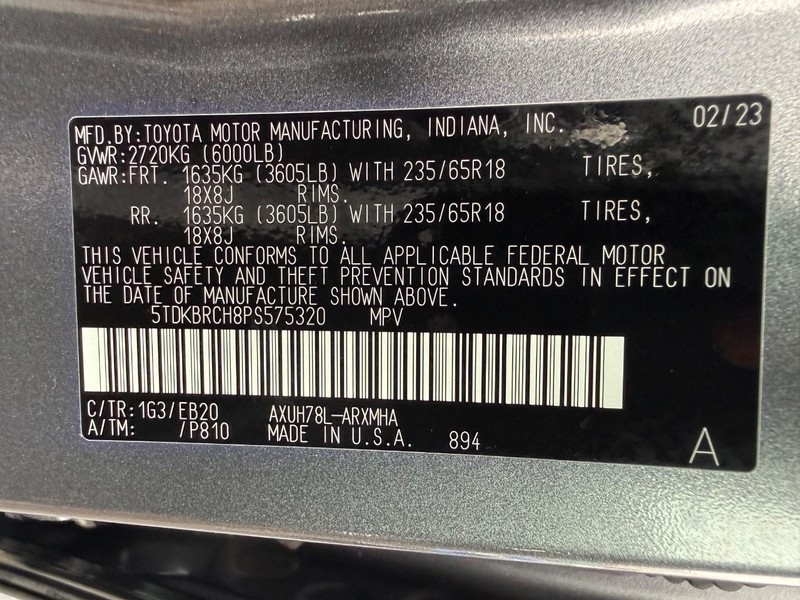 Toyota Highlander Vehicle Image 29