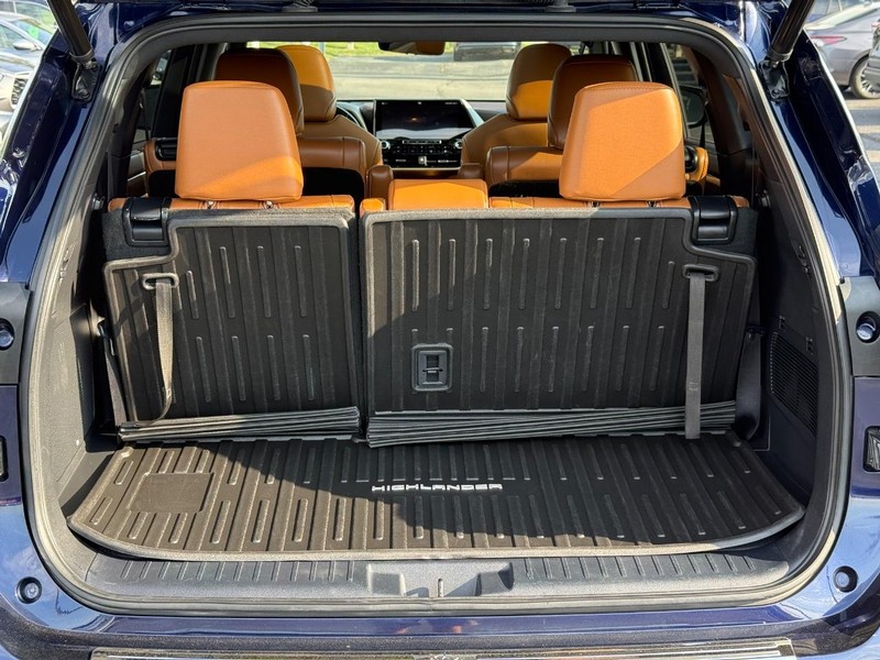 Toyota Highlander Vehicle Image 07