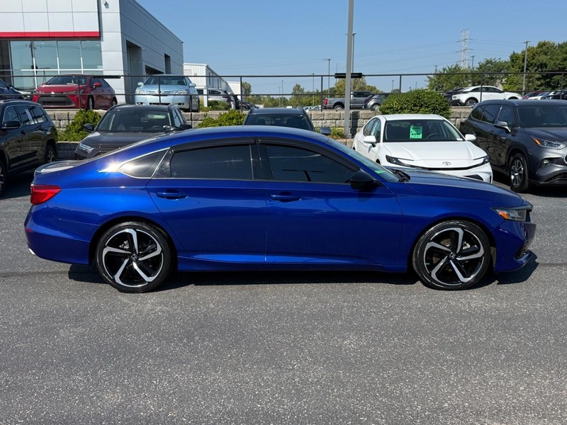 Honda Accord Sedan Vehicle Image 02
