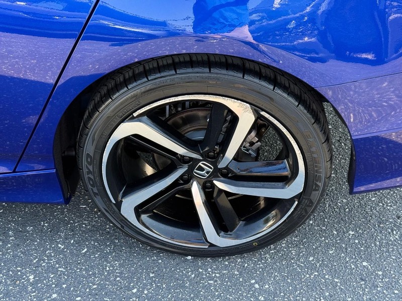 Honda Accord Sedan Vehicle Image 06