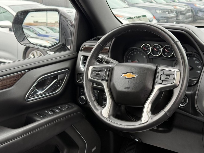 Chevrolet Tahoe Vehicle Image 15