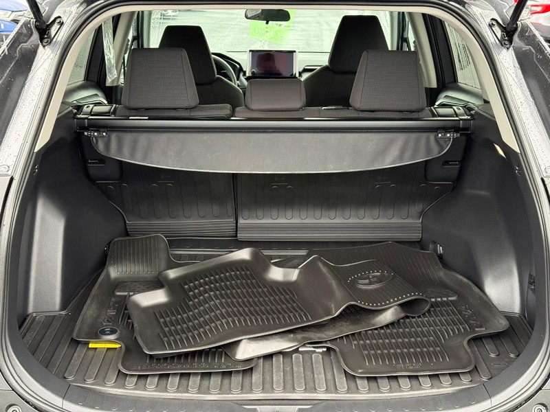 Toyota RAV4 Vehicle Image 07