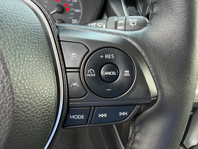 Toyota Corolla Cross Vehicle Image 14