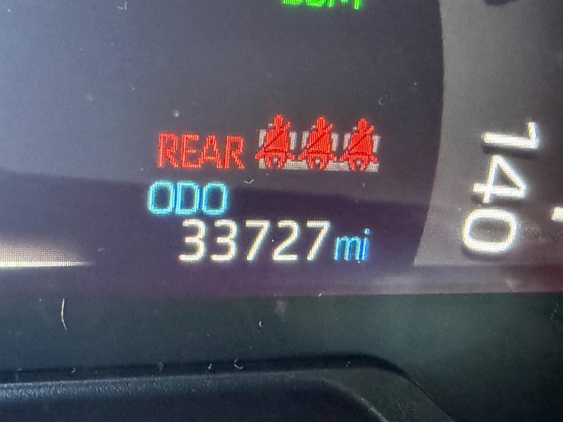 Toyota RAV4 Vehicle Image 26