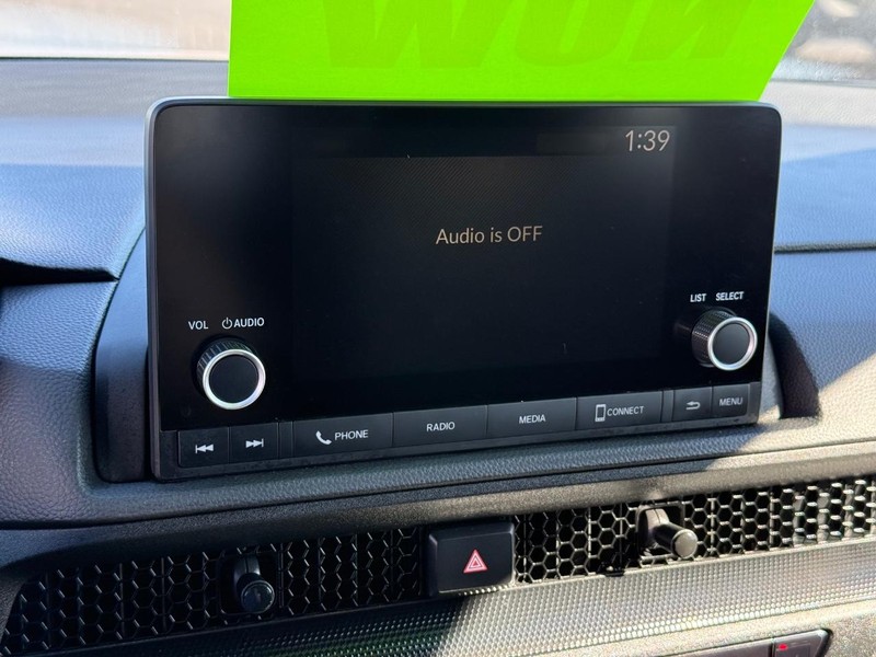 Honda CR-V Hybrid Vehicle Image 18