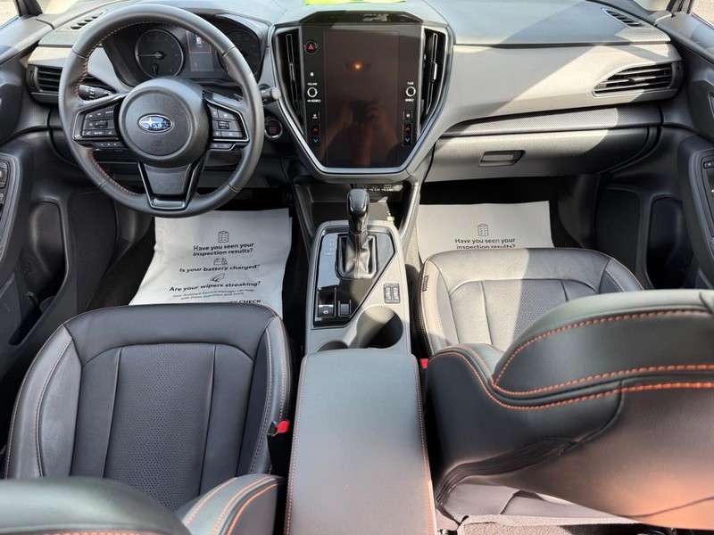 Subaru Crosstrek Vehicle Image 11