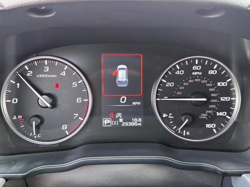 Subaru Crosstrek Vehicle Image 21
