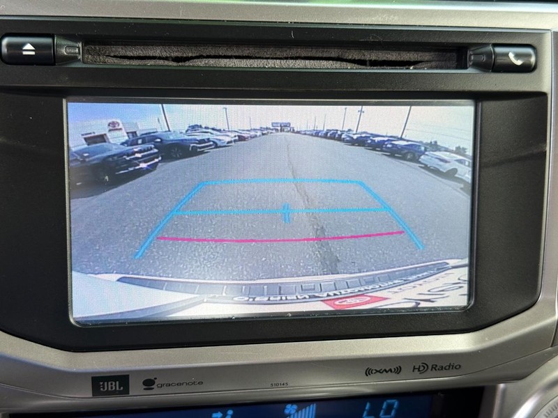 Toyota 4Runner Vehicle Image 19