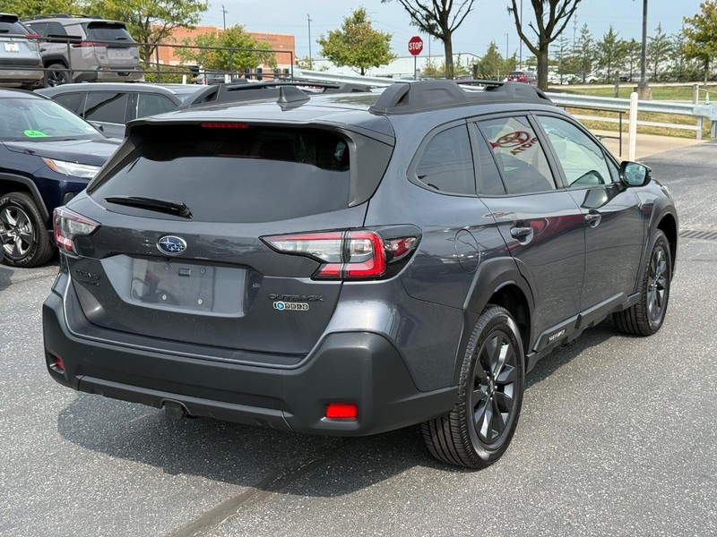 Subaru Outback Vehicle Image 03