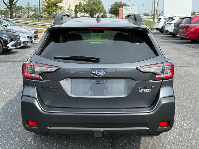 Subaru Outback Vehicle Image 04
