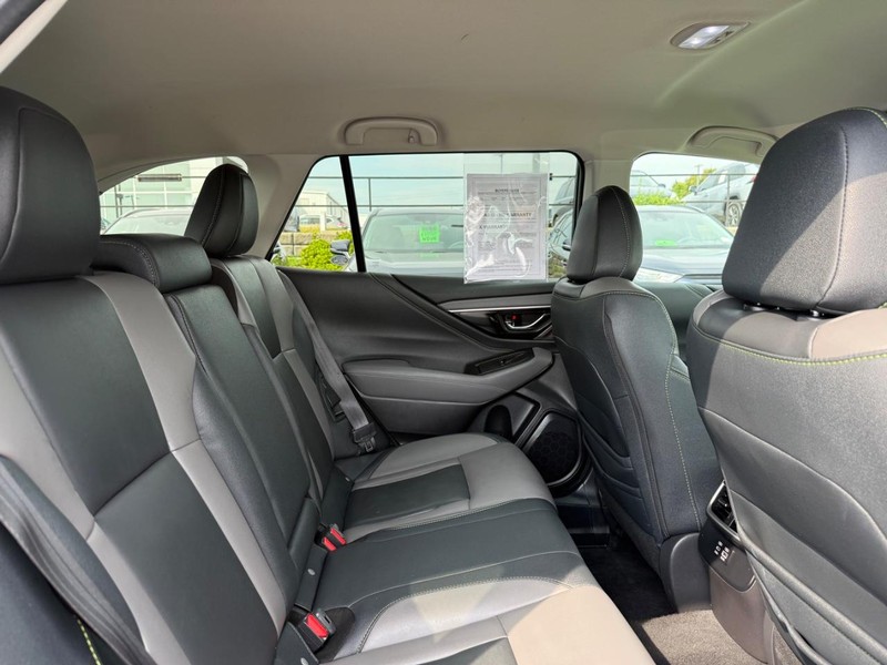 Subaru Outback Vehicle Image 11