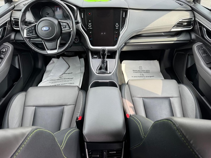 Subaru Outback Vehicle Image 12