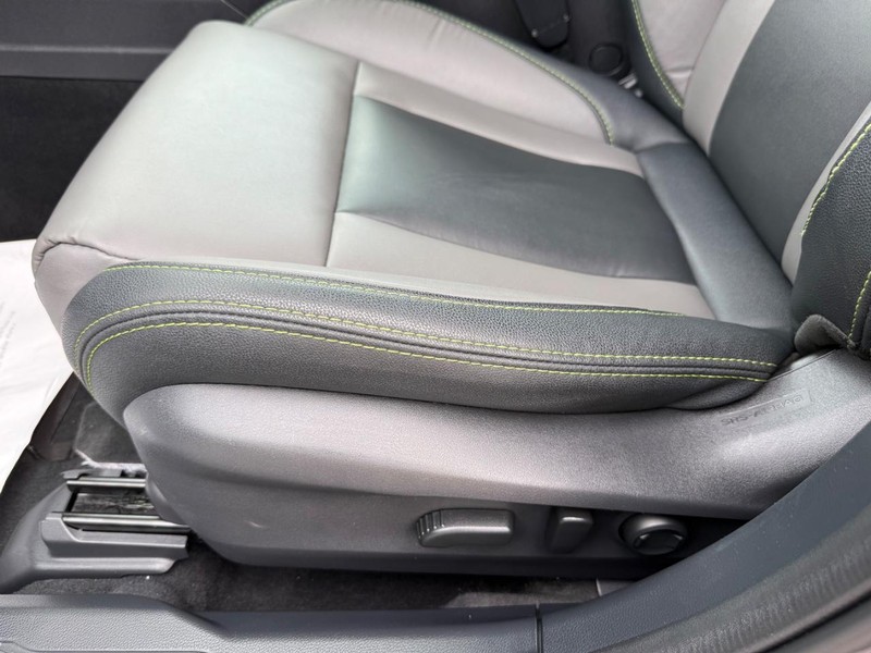 Subaru Outback Vehicle Image 24