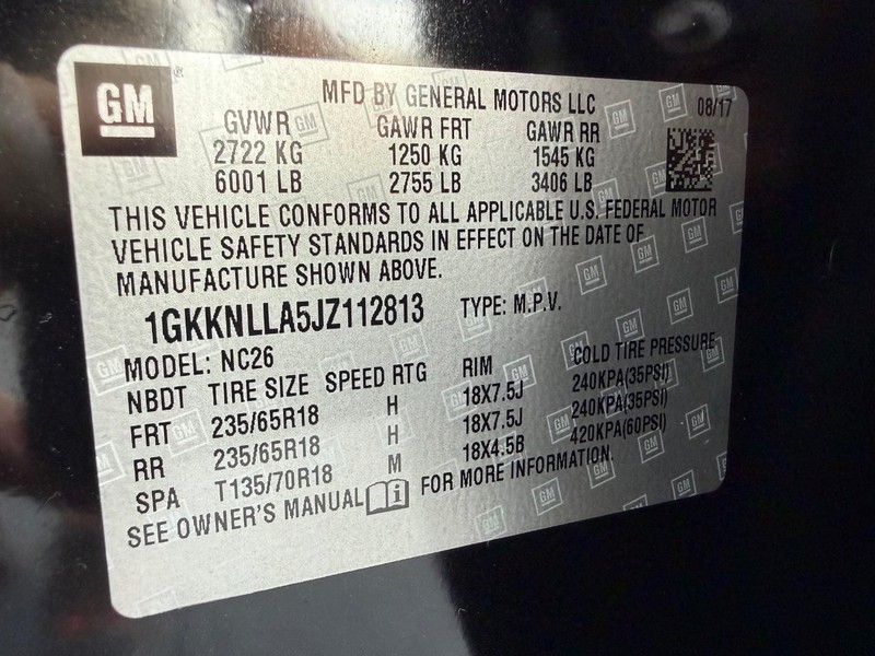 GMC Acadia Vehicle Image 28