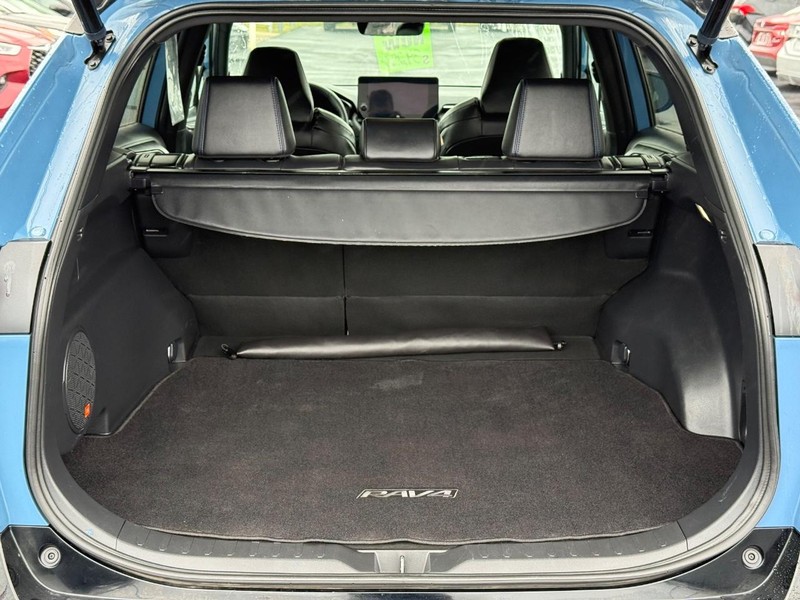 Toyota RAV4 Vehicle Image 07