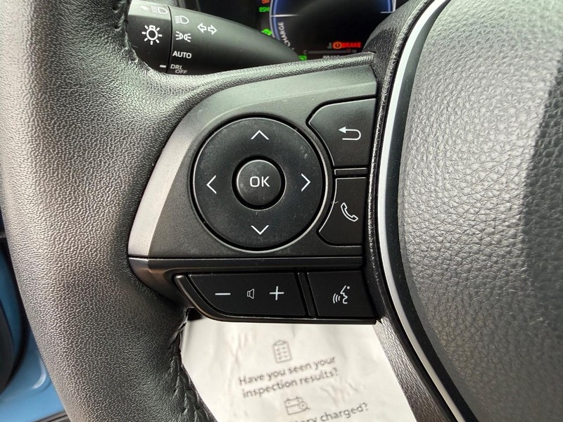 Toyota RAV4 Vehicle Image 15